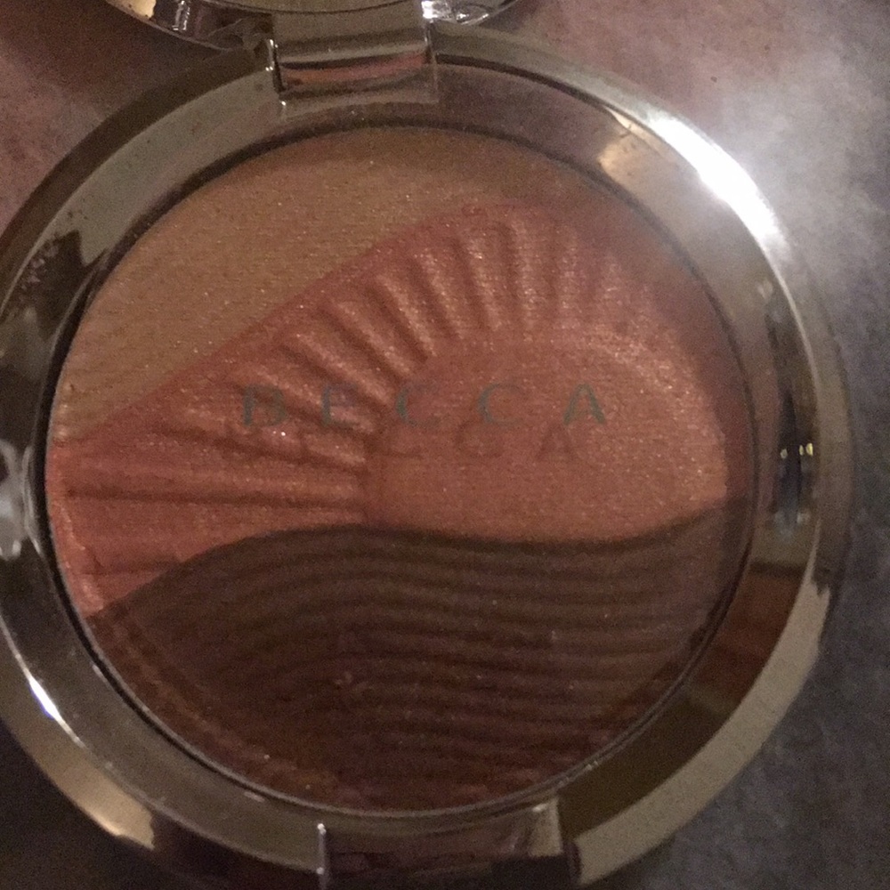 BECCA Endless Bronze and Glow